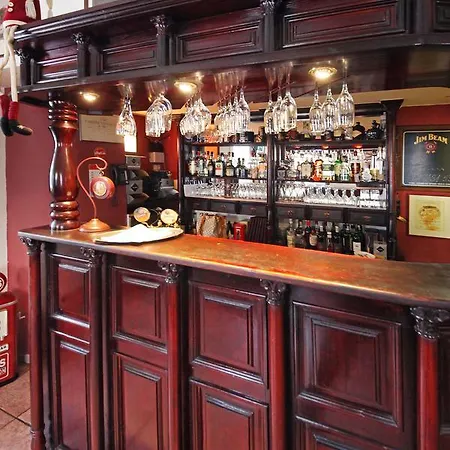 A Restaurace Stara Roudna Πανσιόν Πίλζεν