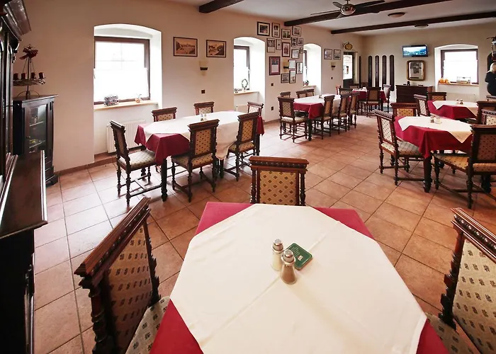 Pensionat A Restaurace Stara Roudna